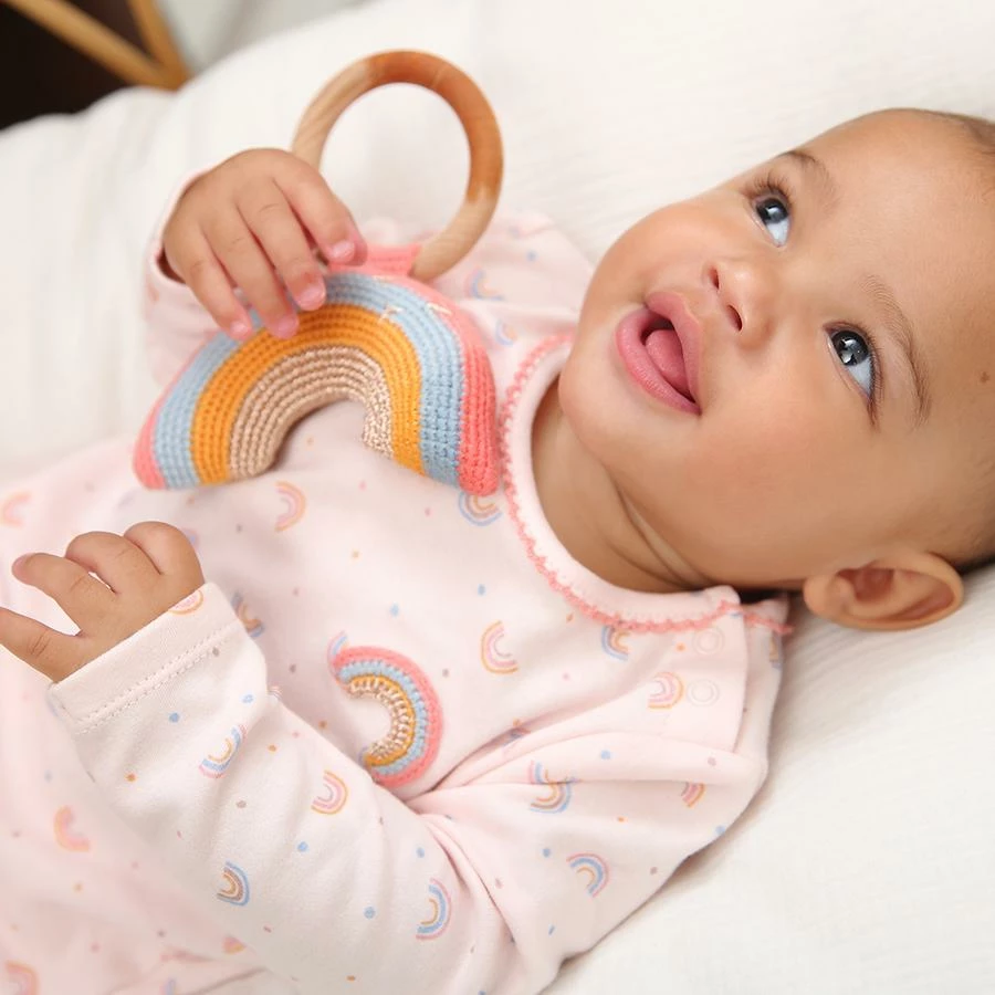 Albetta Sonaglio In Maglia Realizzato A Mano Arcobaleno 4 Albetta Sonaglio In Maglia Realizzato A Mano Arcobaleno