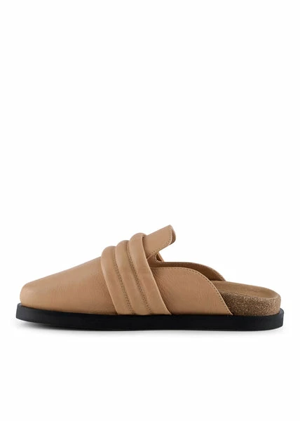 Shoe The Bear Siri Leather Clog - Beige 7 Shoe The Bear Siri Leather Clog - Beige